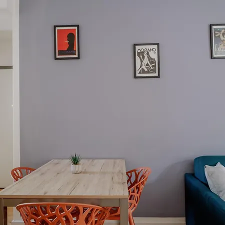 Elegante In Marina Terst