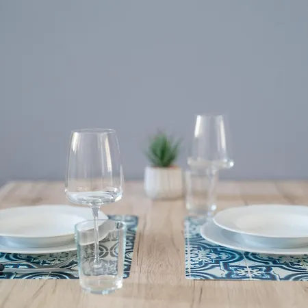 Elegante In Marina Апартаменты