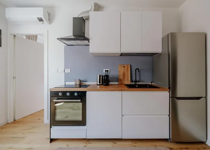 Elegante In Marina * Trieste